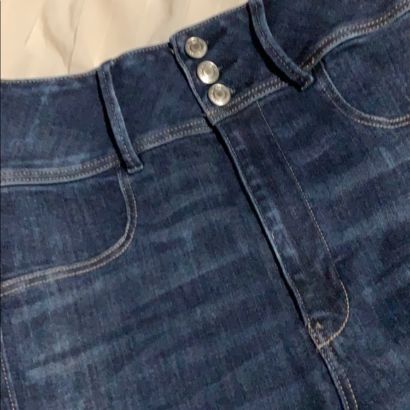 NWOT Super Hi-Rise Jegging - Picture 3 of 4